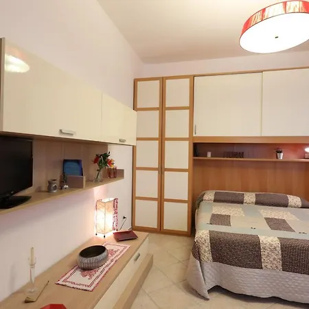 Apartament Accogliente Vicino Al Centro Storico Con Posto Auto